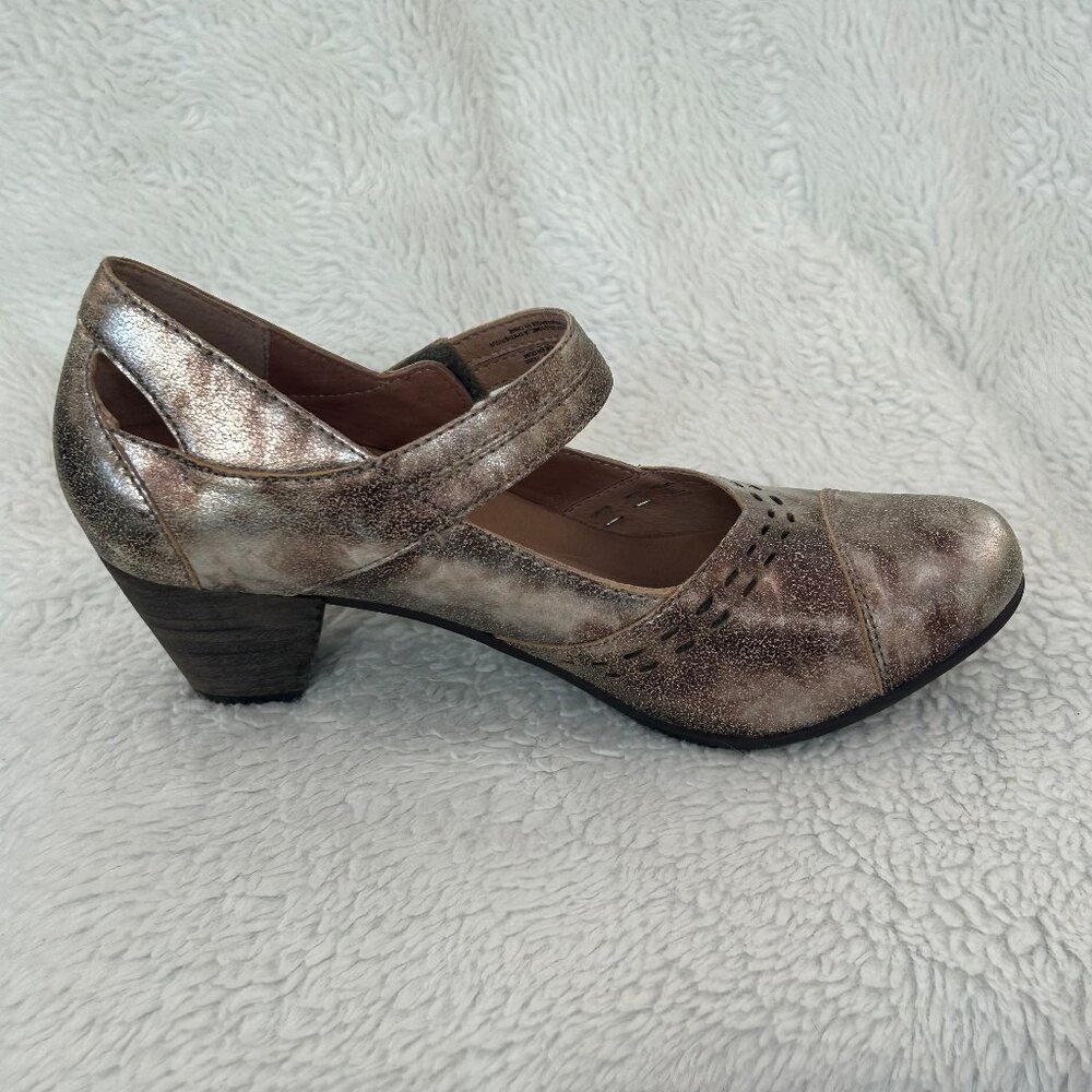 Taos Silver Mary Jane Heels, 38 - Picture 7 of 7